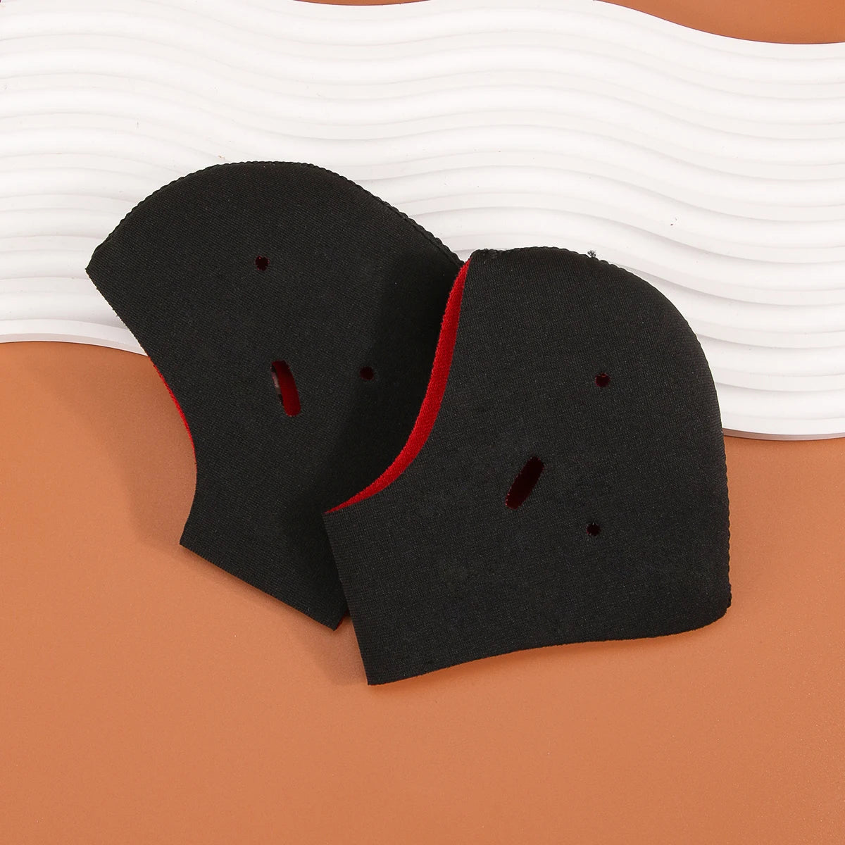 1 pairs Heel Protector Heel Guards Foot Heel Protective Cover Heel Protectors Set of Feet Ankle Support Sleeve Heel Pad Bracket